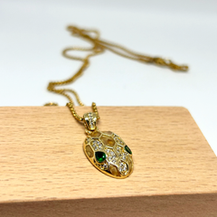 Yeşil Gözlü Yılan Uzun Altın Kolye