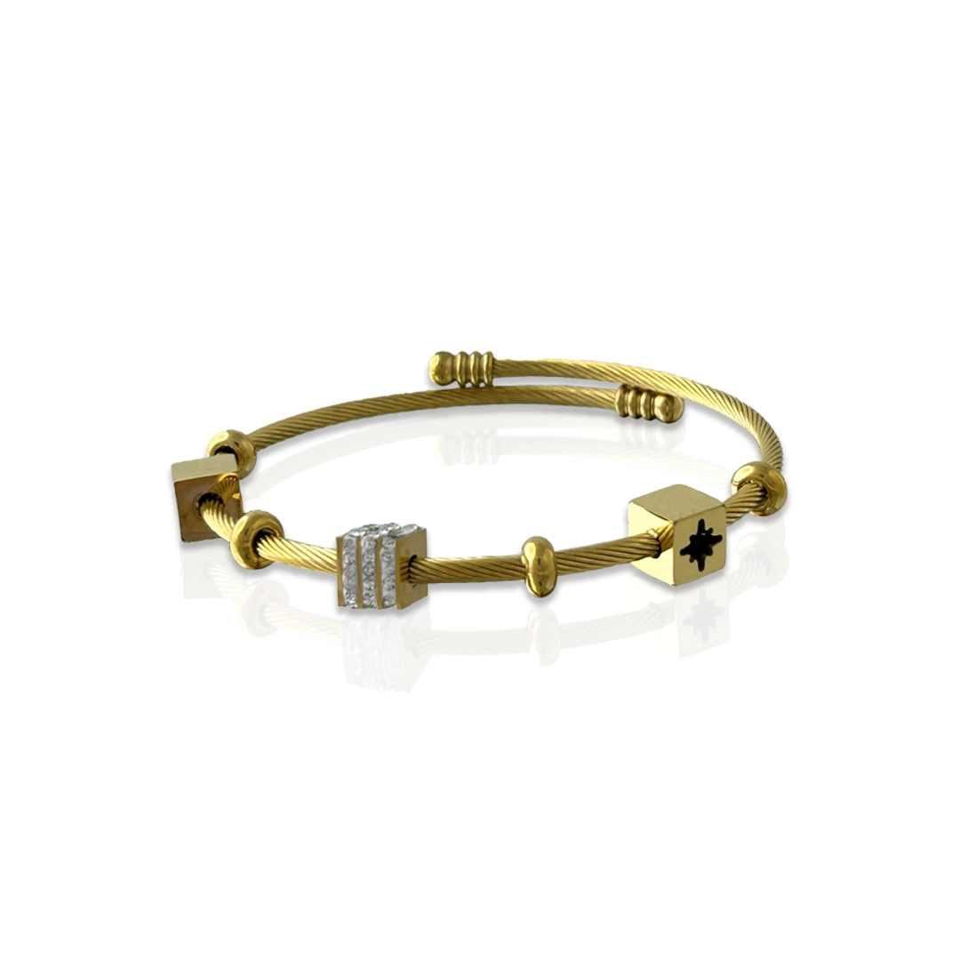 Küp Altın Kelepçe Charm Bileklik