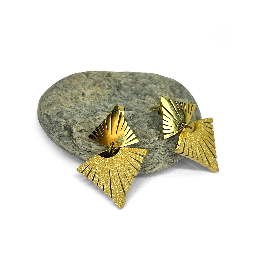 Parlak Keops Sallanan Altın Küpe