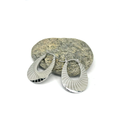 Oval Halka Gümüş Küpe