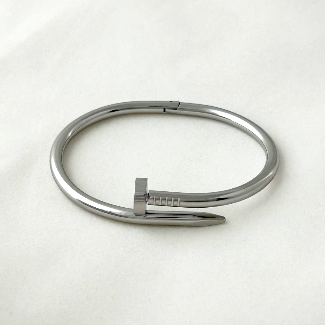 Çivi Kelepçe Gümüş Bileklik